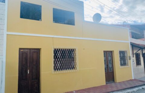 Casa fora de condomínio