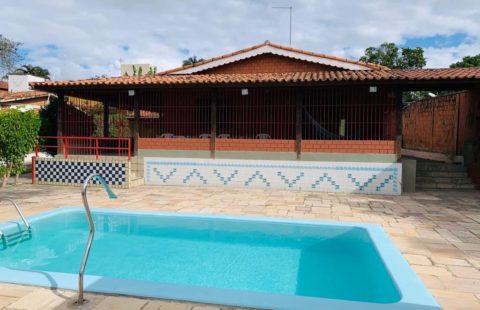 Casa fora de condomínio