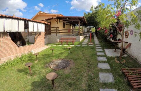 Casa fora de condomínio