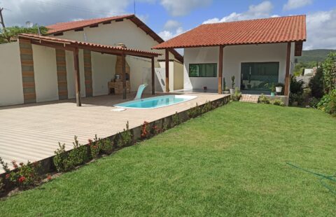 Casa fora de condomínio