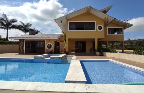 Sítio com 2,5 Hectares