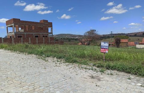 Lote fora de condomínio