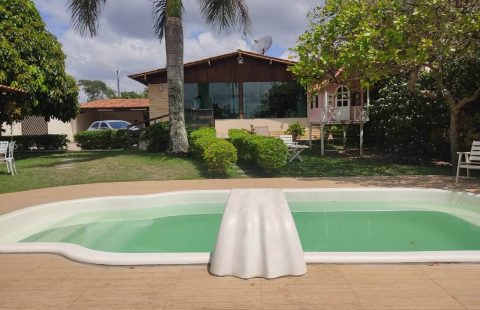 Casa fora de condomínio