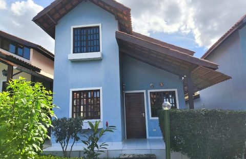Casa em condomínio