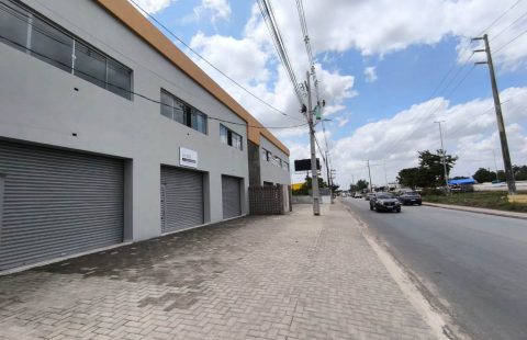 Lojas e salas comerciais