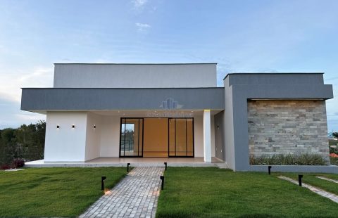 Casa em Condomínio
