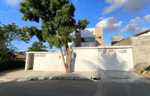 Casa fora de Condomínio