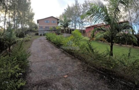 Casa fora de Condomínio