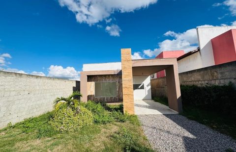 Casa Fora de Condomínio