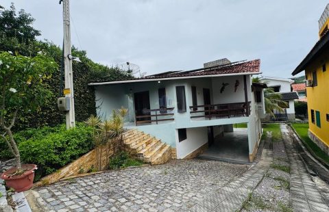 Casa em Condomínio