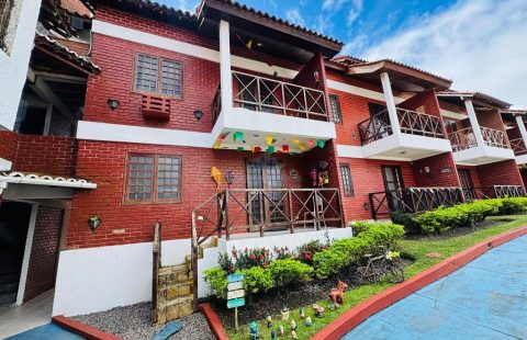 Apartamento em Condomínio