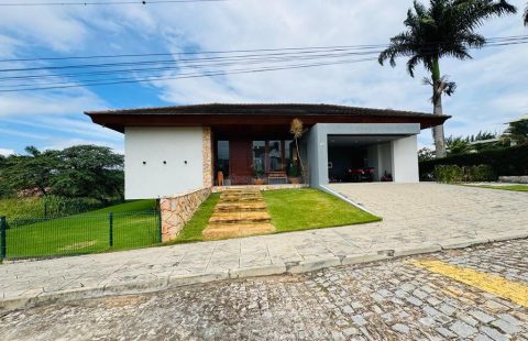 Casa em Condomínio