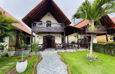Casa em Condomínio