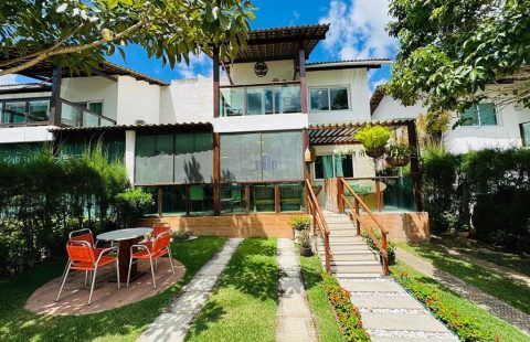Casa em Condomínio